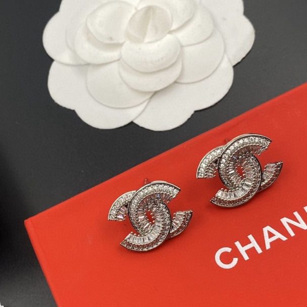 Ch**el earrings